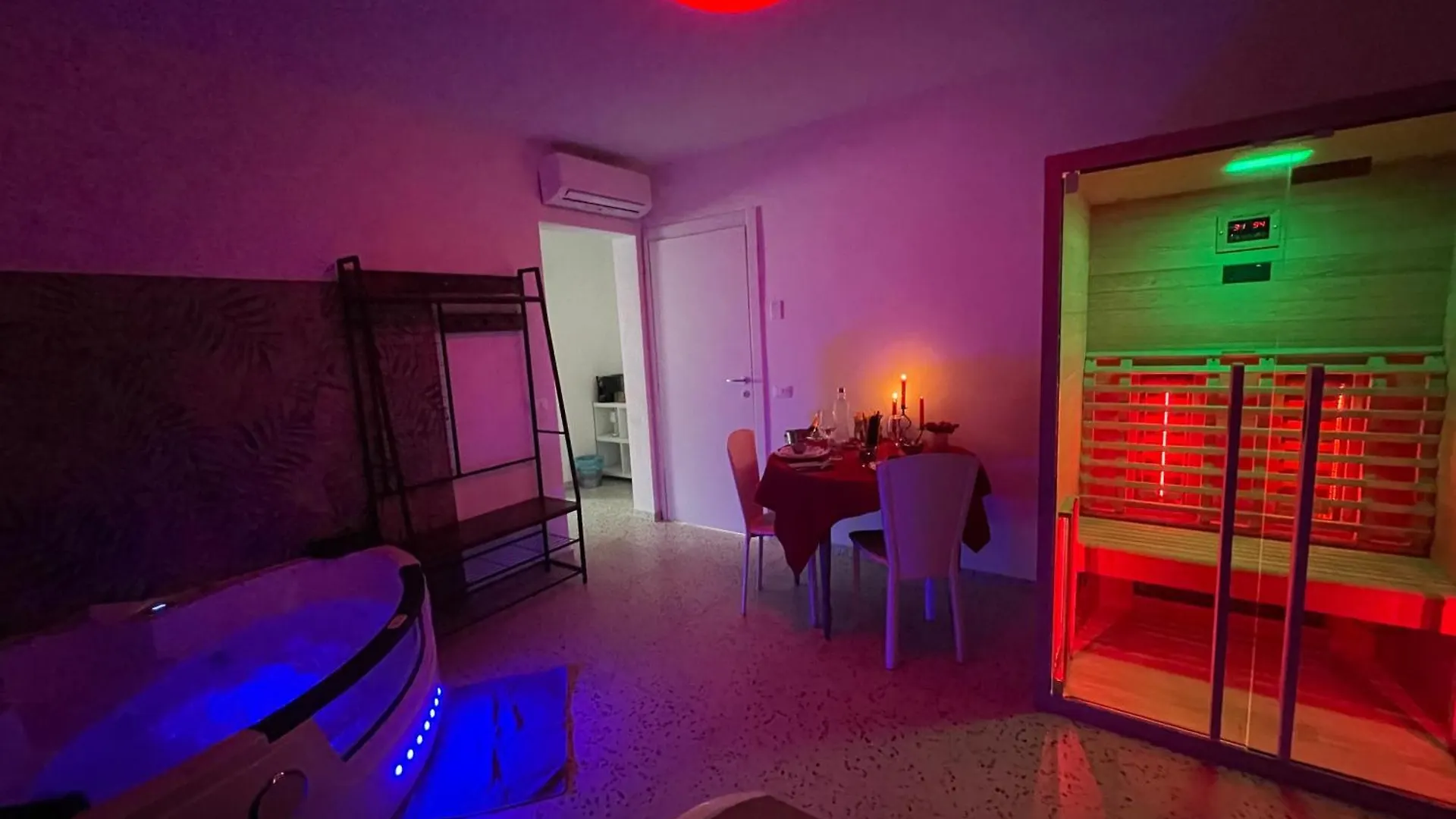 ホテル Casa Carmelo スキーオ イタリア